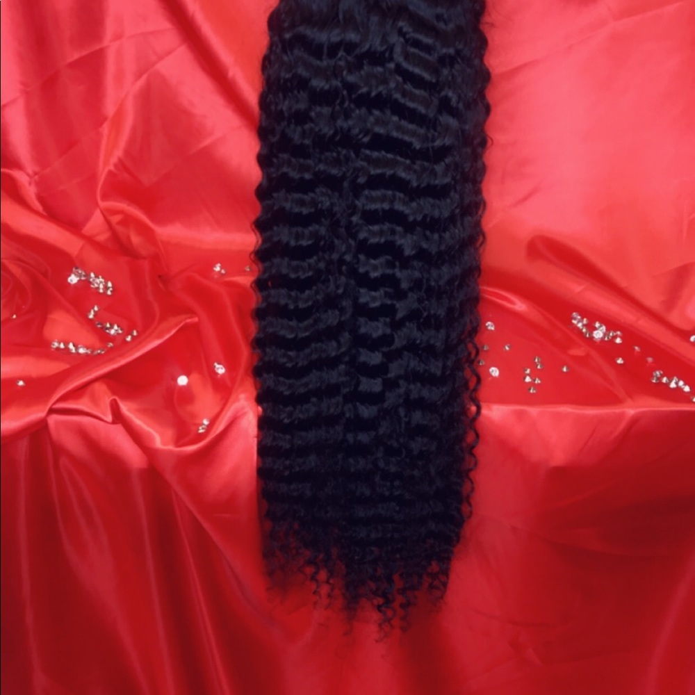 Hair - Picture 3 of 3